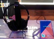 X5Max领衔vivo三杰亮相CES美国高通展台