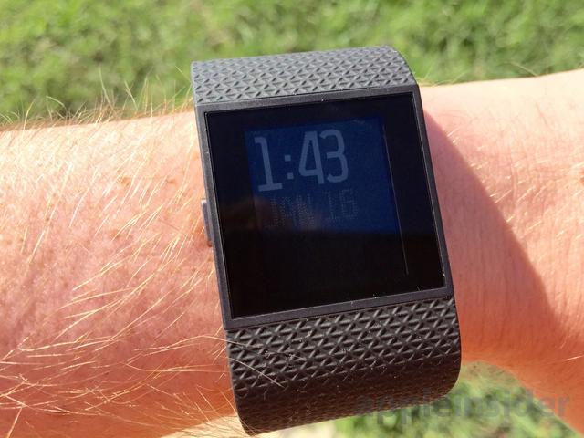 Fitbit Surge ׷