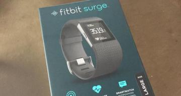Fitbit Surge ׷