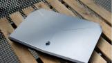 Alienware 15 Я4KĻ