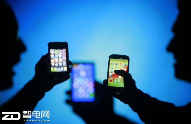 2015手机盘点 超续航 黑技术