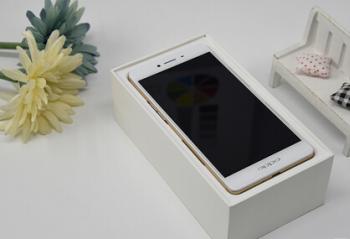 øԶ̤ʵ OPPO A53ĵ