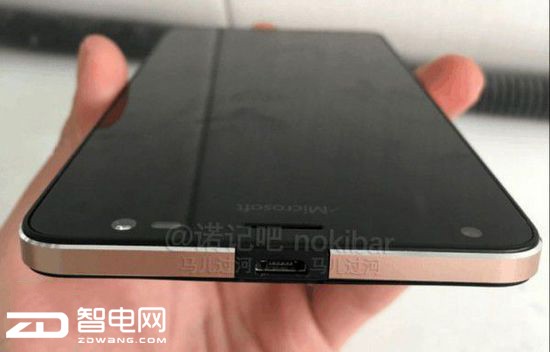Lumia 850 ع