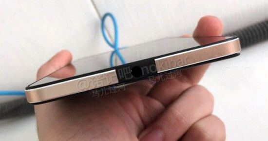 Lumia 850 ع