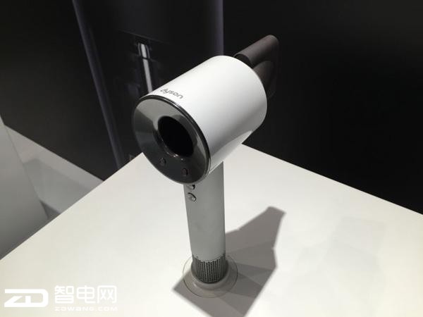 率先采用三大尖端专利技术 戴森在中国首推Supersonic吹风机