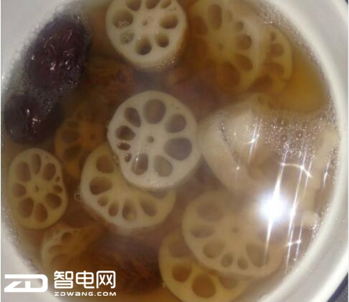 ø˵緹 ＾ζӪ 