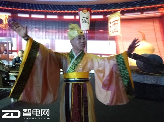 穿越双十一，苏宁易购诚会玩现场一起穿越