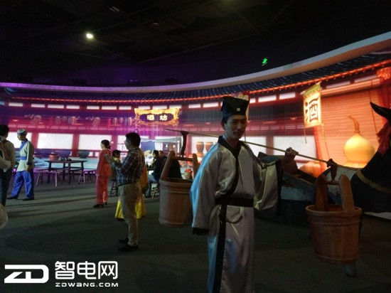 穿越双十一，苏宁易购诚会玩现场一起穿越