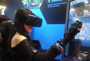 ������һ��VR���磿����Ҫһ̨10ϵ���۱�