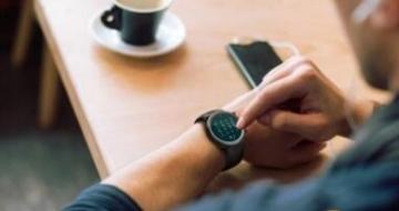 ȫ ˶ZenWatch 3ֱ