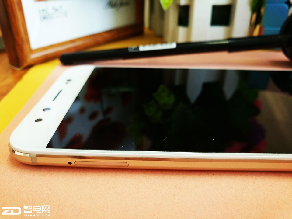 vivo X9Plus⣬Ϊʲôô𱬣ͼ࣡