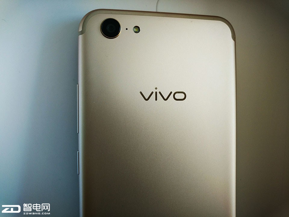 vivo X9Plus⣬Ϊʲôô𱬣ͼ࣡