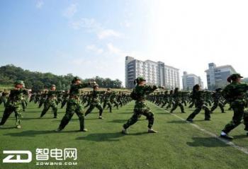 ��ѧ����ѵ������������Ϸ��ս��A526�������ˬ