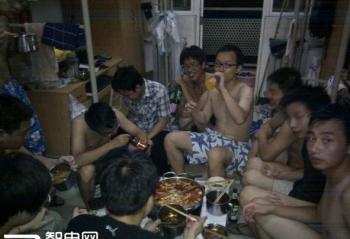 ʳ�õķ��˳����� ��С���ѡ�๦�ܵ���� 