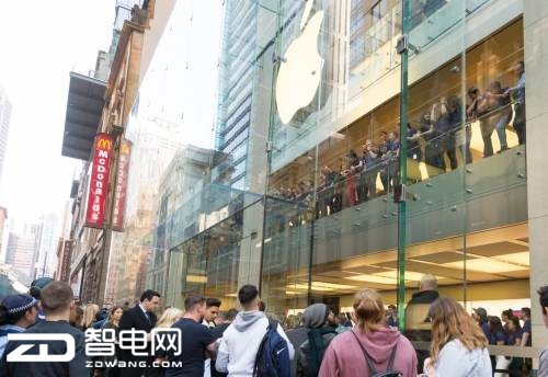 虽然有人排了11天，可iPhone 8在澳洲上市遇冷