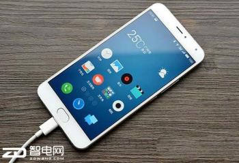 ��λ�и߶ˡ����������   �����Ĭ֮��ı�����