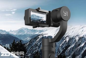 һ����Ϊ��Ӱ���� С���Ƴ�����̨�鶯��