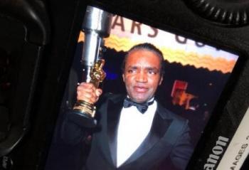 ��˹��Ӱ�󽱱���͵�������������ܻ�������ս��ZX7-CP5S2