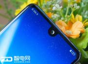 真正美人尖设计 夏普推出全面屏新旗舰