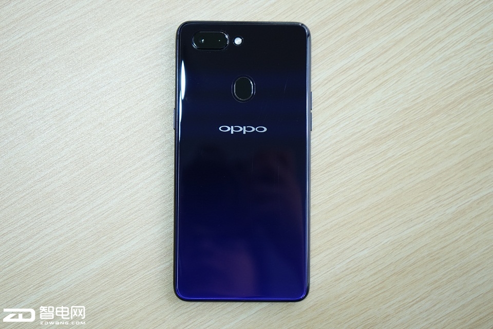 òǻ۲ OPPO R15 ǿ