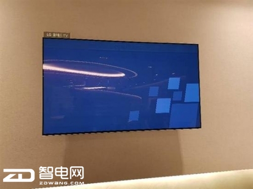 三星偷笑？LG新款OLED电视在仁川机场当众烧屏
