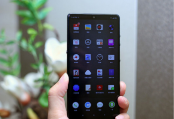 ���R1 8GB+512GB�����ˣ�����������