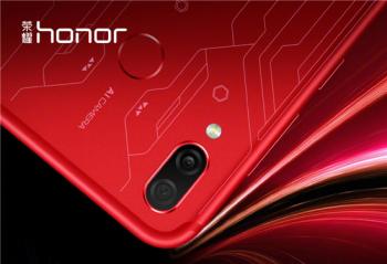 ��ҫPlay����潫��8��1����ʽ���� �ۼ�2499Ԫ��