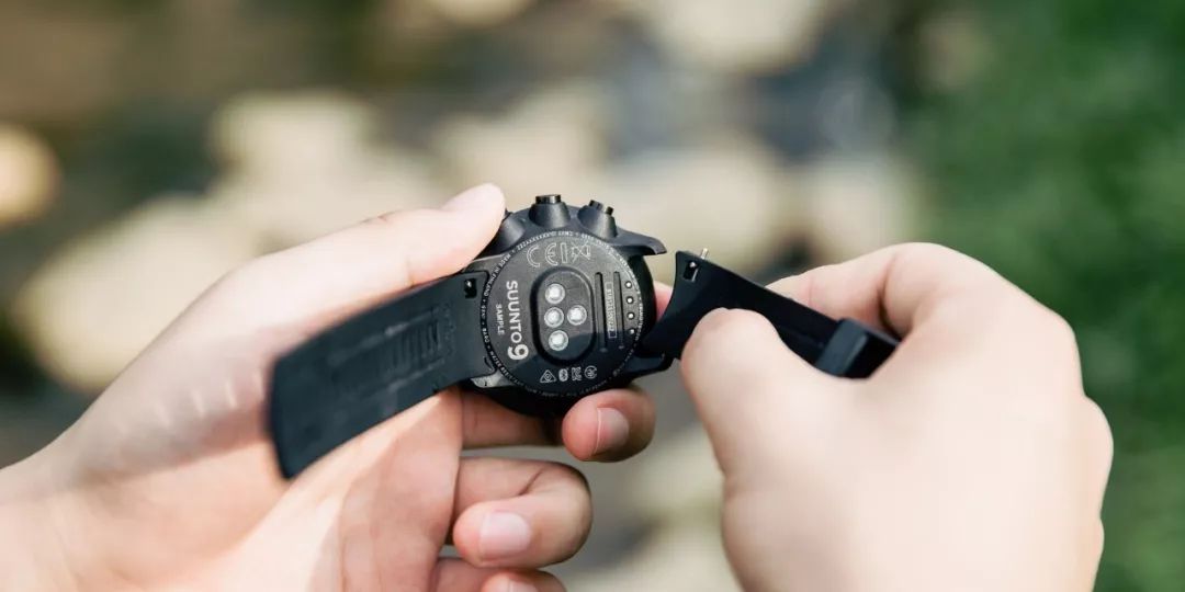 SUUNTO 9ں80ֲͬ˶ĳ