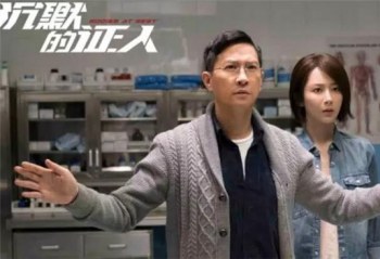 ����Ĭ��֤�ˡ�������ӳ�����۹�Ӱ׷��ǡ���ô�