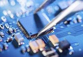 �Ƽ����磺һ��˫�ն˻���eSIM�Ĵ߻�����