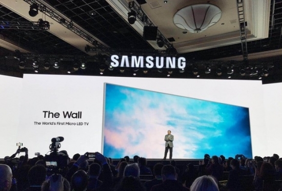 CES 2018 sumsong MicroLED THE WALL