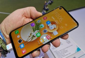 ��·ɱ������ҧ�� ���Ŵ����+4800�������ֻ�����CES