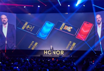 ��ҫV20�ڷ������跢�������Ƴ�MOSCHINO������ư棡