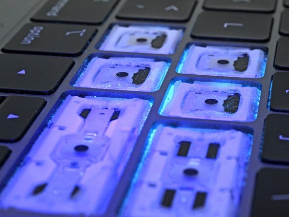 ƻǸ ϲMacBook̴