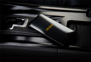 iQOOȫ����ɫ����ʿ�ڽ������쿪�ۣ�