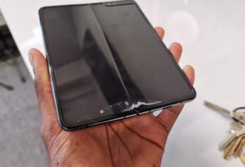 ٩�磺�����۵���Galaxy Fold����¯���족 ��ΪMateX�շ�����