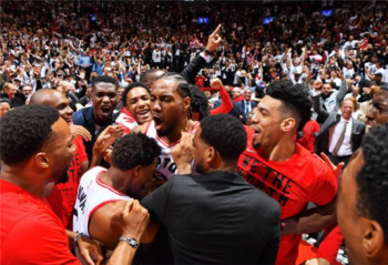 ���ɵ�ѹ�ھ�ɱ76�ˣ����۹������������Ӿ����飡