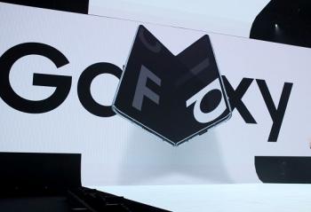 ٩�磺�������Galaxy Fold������ƣ���ΪMate30ǰ����ع�