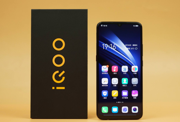 Ƽ磺СCC9iQOO Neoͬλģϸ벢