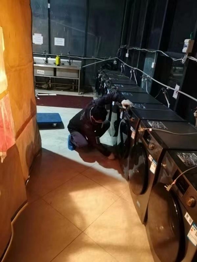 我自豪,我是武汉的“美的人”——美的的售后安装工刘湛然的“春节三日”