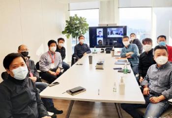 С��¬ΰ����100W��似�����˿ɳ���������ǰ��