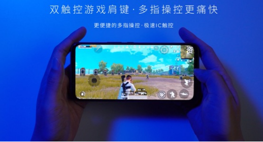 �����˵ĵ�һ��5G�ֻ���Ŭ����Play�������ʹ��