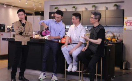 ֱ���羪�֡����Ҷӡ� �����й�������ҵ��չ��ģʽ