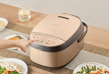 ���彡���ӳ�һ����׷���ʼ���й��조���Ƿ��ҡ�