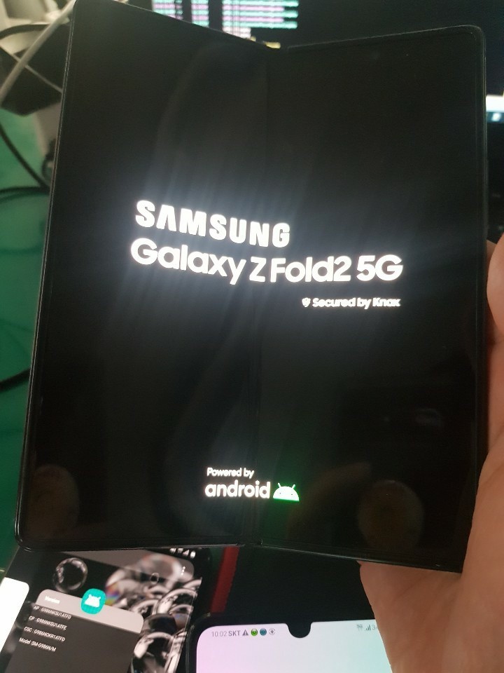 ٩磺Galaxy Z Fold2 5GȾͼع⣻ΪMate40ϵлζ