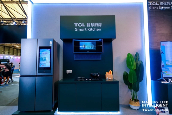 TCL携智慧科技产品重磅亮相 UDE成“最佳Show场”