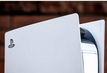 �������һ����Ϸ��   ����PS5��DualSense�ֱ� 