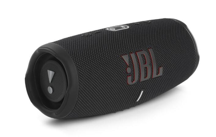CES 2021    JBLCharge 5