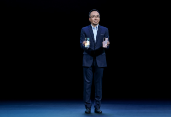 ��������׿����֮�� ��ҫ��ʽ����ǰ��δ�е�V40ϵ��