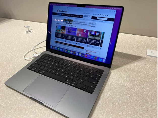 ¿ 14 Ӣ MacBook Pro  Ѿ 